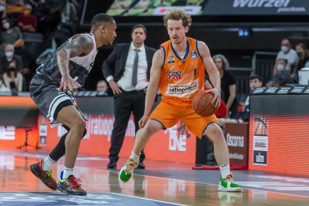 足德甲的年 足德甲的年